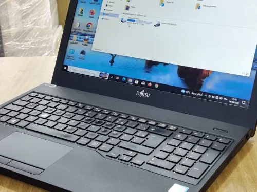 FIJUTSU LIFE BOOK / INTEL I3 6EME /6G / 128 SSD / 15.6