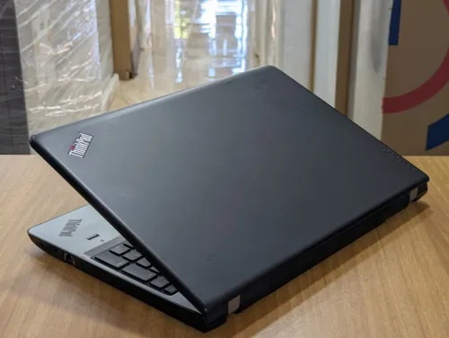 LENOVO THINKPAD E570 / I5 7EME / 8G /256 SSD /15.6 FHD +CARTABLE