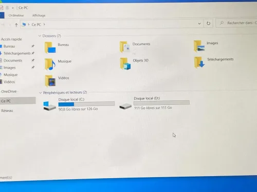 DELL LATITUDE 5590 / INTEL I5 8 EME / 8 G / 256 / 15.6 FHD
