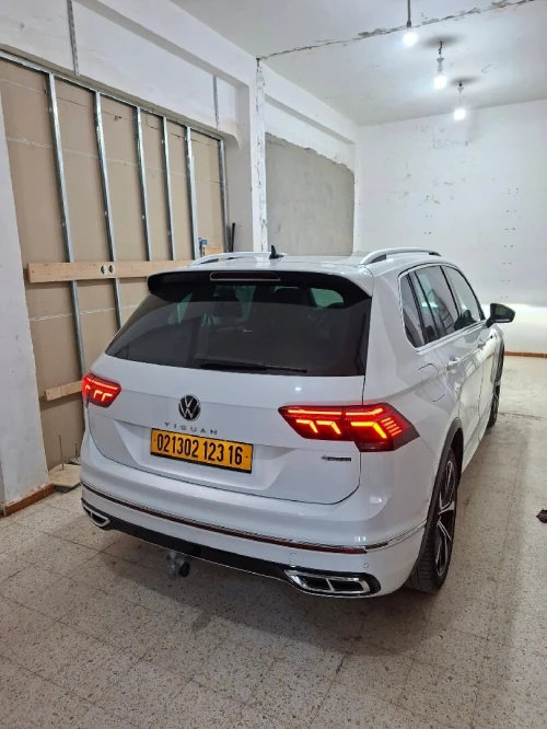 Volkswagen Tiguan 2023 ألاين