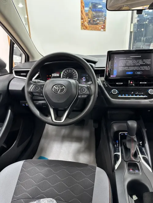 Toyota Revo  2026 Corolla