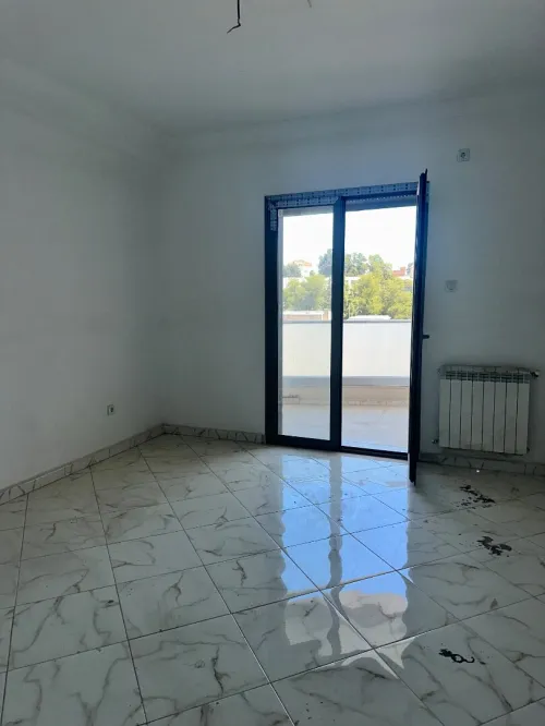 Location Appartement F6 Alger Bir mourad rais