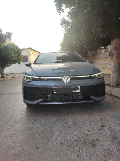 Volkswagen Golf 8 2025 Pro R-line
