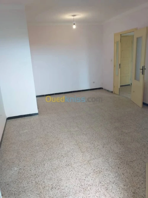 Vente Appartement F3 Alger Ain benian