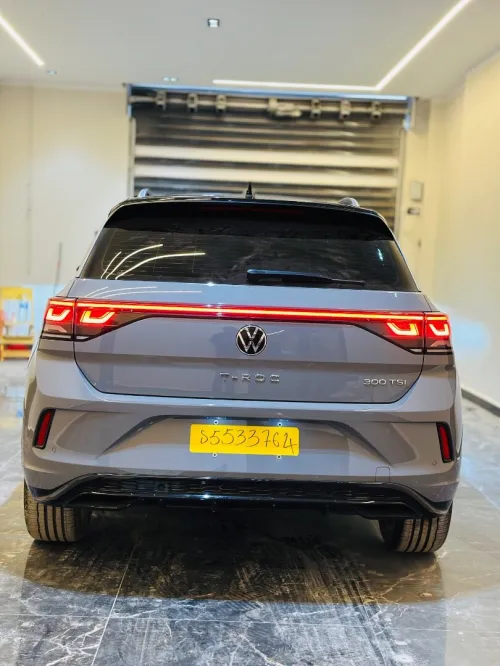 Volkswagen T-Roc 2025 R-Line 