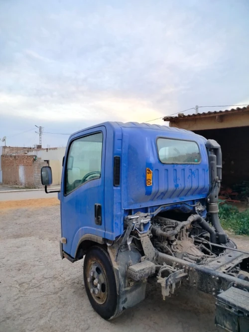 Isuzu Npr 2013