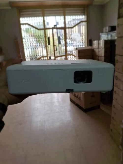 PROJECTEUR EPSON CO-W01 