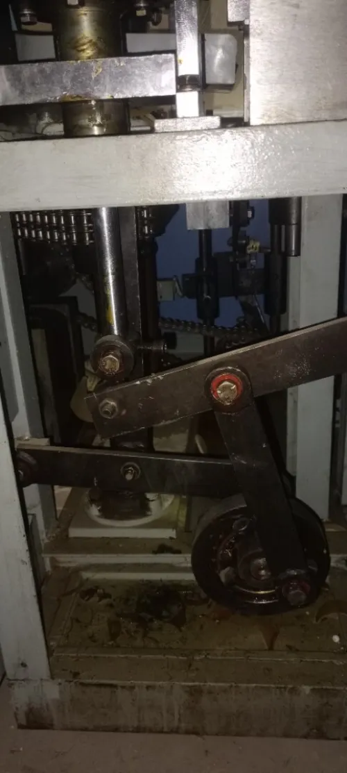 Machine à fabrication de Goblet