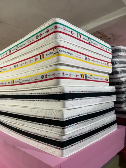 Les matelas orthopédiques 3D luxe La matière D30 D36 livraison 58willaya tout dimension disponible 