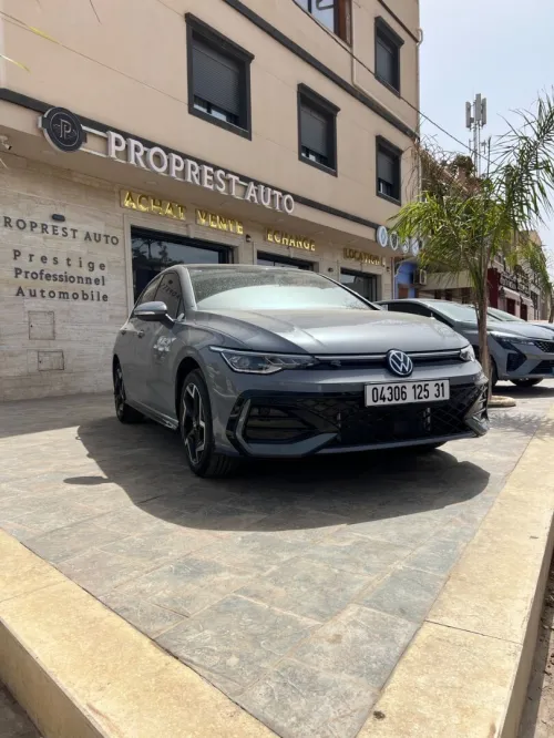 Volkswagen Golf 8 2025 R-Line