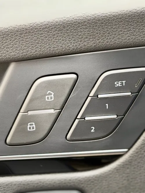 Audi Q5 2024 S-line