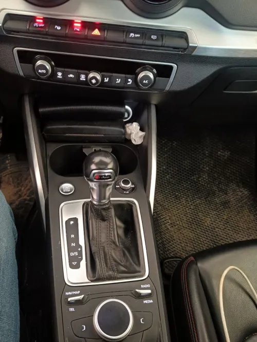 Audi Q2 2017 Sline