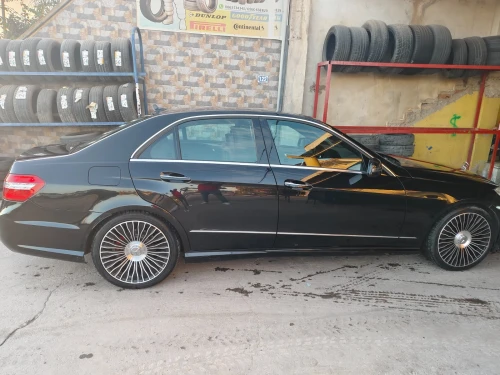 Mercedes Classe E 2013 AVANTGARDE Pack AMG