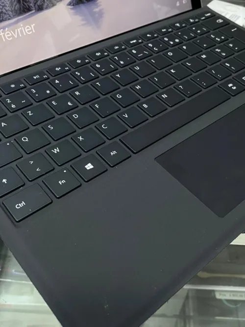 SURFACE PRO 7 PLUS I5 11th 8GB 256GB SSD 13.1 3K TACTILE
