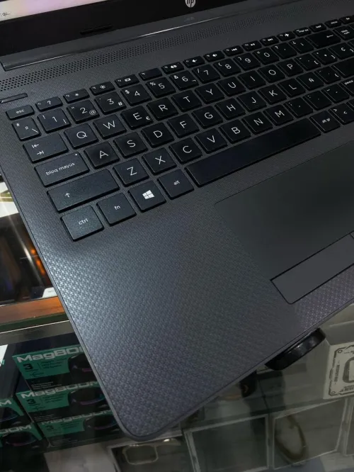 HP 250 G7 I5 10th 8GB 256GB SSD 15.6 FHD