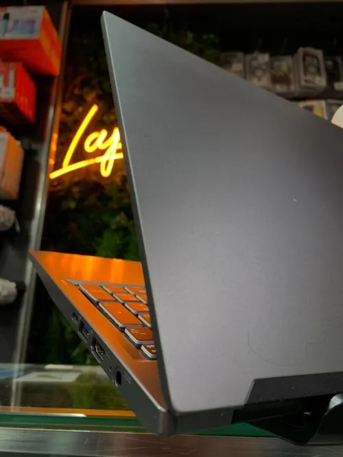 CLEVO NOTEBOOK 15 I5 11th 8GB 256GB SSD 15.6 FHD