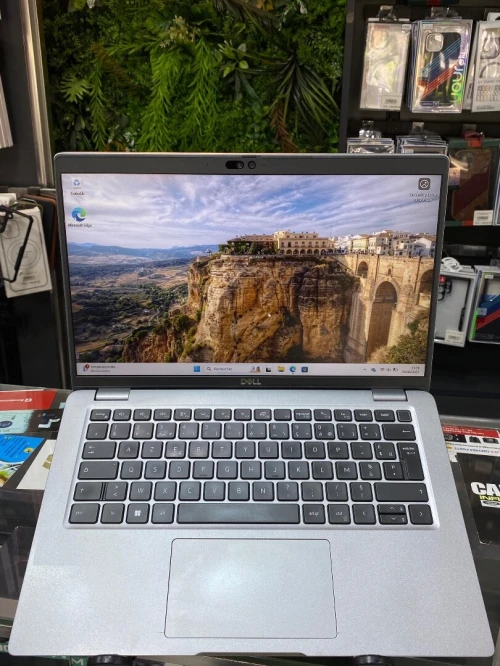 DELL LATITUDE 5440 I5 13th 16GB 256GB SSD 14 FHD