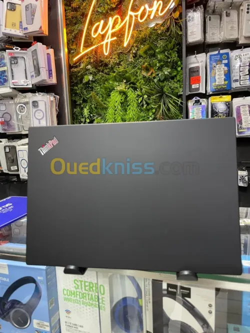 LENOVO T490 I7 10th 32GB 512GB SSD 14 FHD