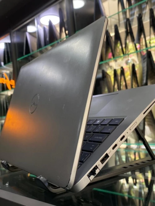 DELL LATITUDE 5440 I7 13th 16GB 512GB SSD 14 FHD