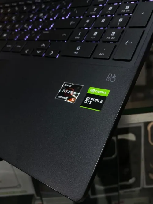 HP VICTUS GAMING 15 RYZEN 5 5600H 16GB 512GB SSD 15.6 FHD NVIDIA GTX 1650 4GB