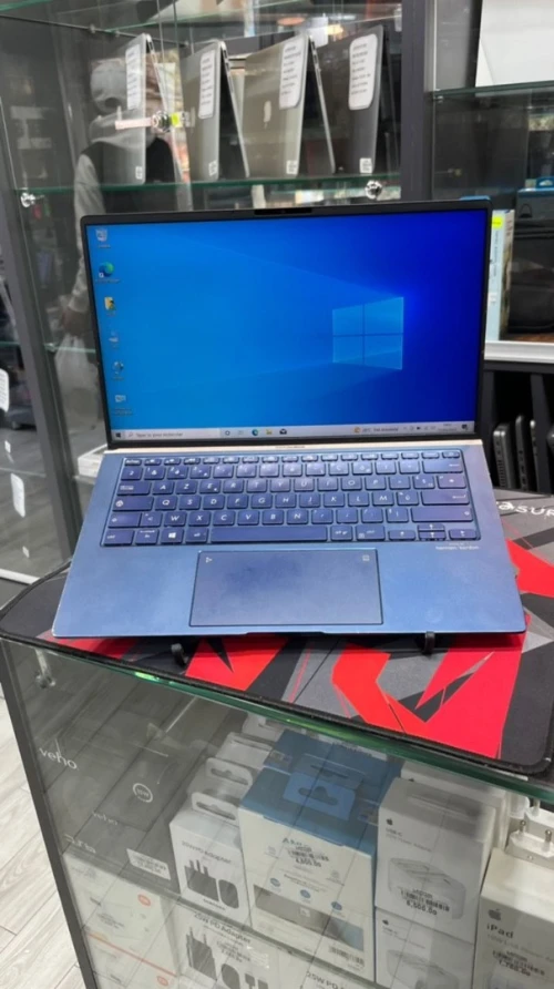 ASUS ZENBOOK 14 I5 10th 8GB 512GB SSD 