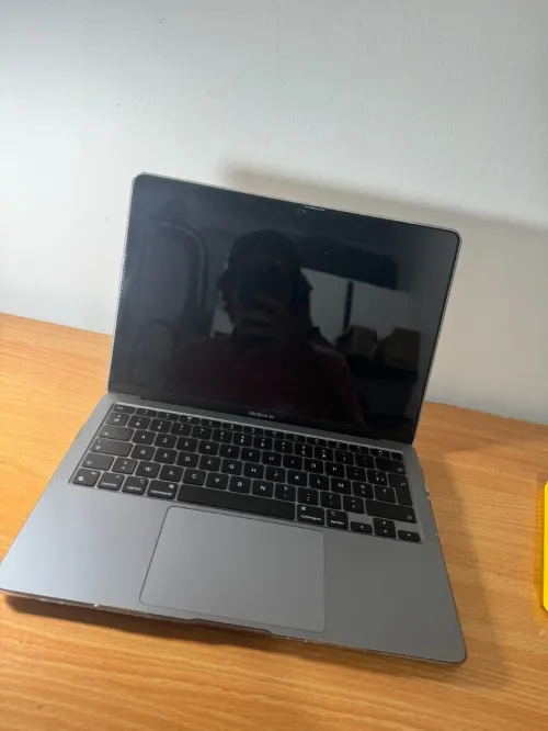 MACBOOK AIR 2020 M1