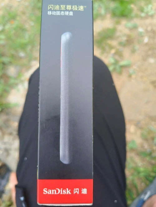Disque dur ssd externe SanDisk 2 TB UP TO 1050 Mbps