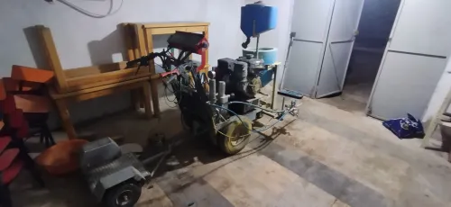Machine pour tout type de peinture