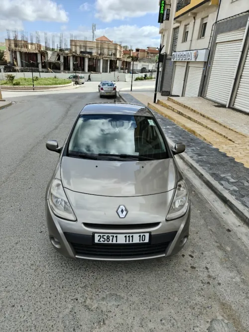Renault Clio 3 2011 Night and Day