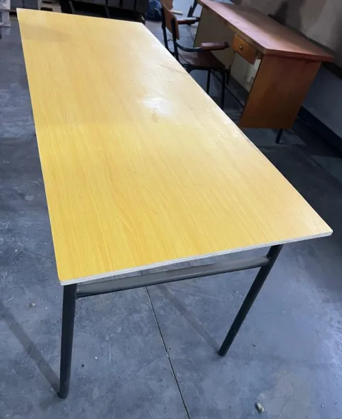 Table scolaire
