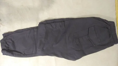 Pantalon jeans et la toile