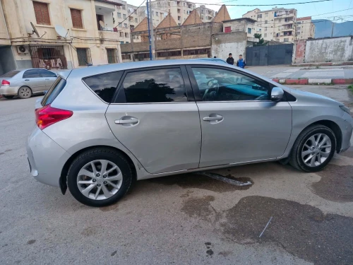 Toyota Auris 2014 Dynamique +