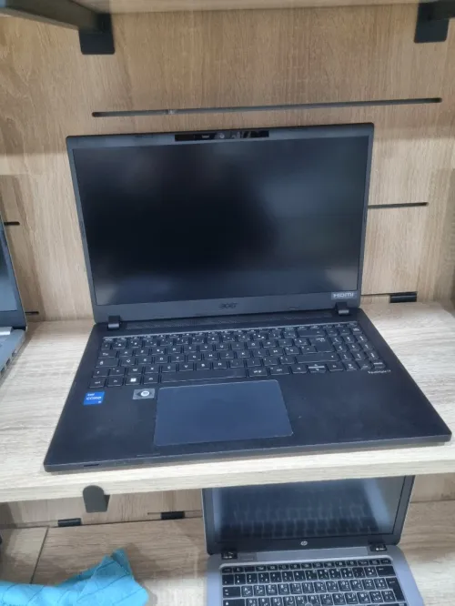 Acer travelMate P215 -54 i5 1235U 16GB 512 SSD