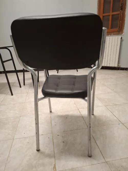 Chaise de bureau cuir noir