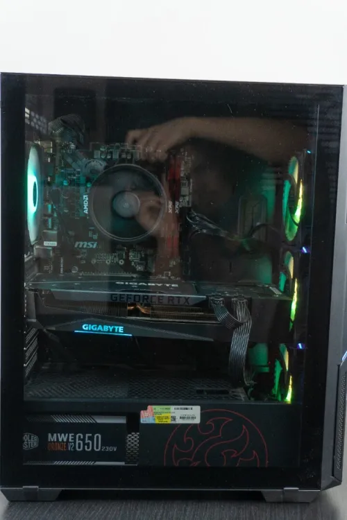 PC fixe gaming - Ryzen 5 3600 + RTX 3070 Ti (16 Go RAM, SSD + HDD)