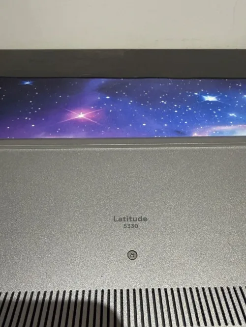 Pc portable DELL latitude 5330