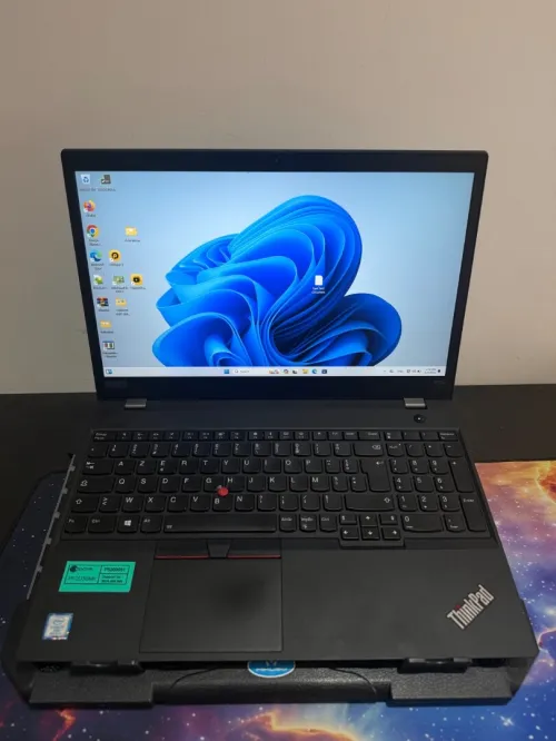 Lenovo ThinkPad P53s i7 8ème Gén | 16GB RAM | 512GB SSD NVMe | Écran 15.6FHD | Très Propre