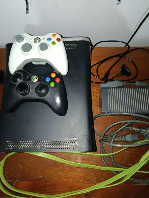 Xbox 360 120 GB