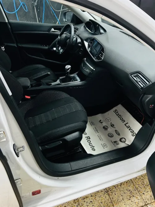 Peugeot 308 2016 Active