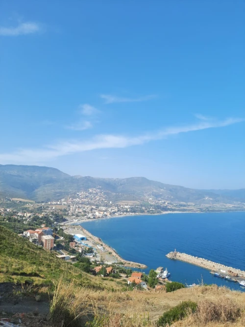 Location Appartement F3 Tizi Ouzou Azeffoun