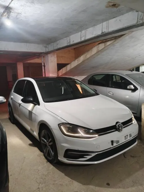 Volkswagen Golf 7 2017 Carat + kit R-line
