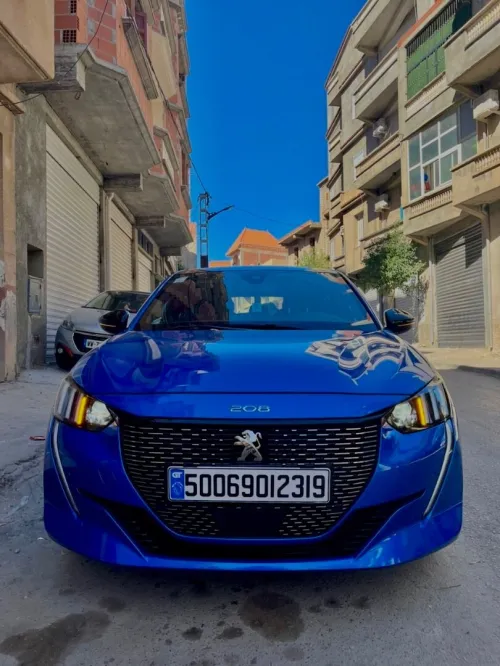 Peugeot 208 2023 GT