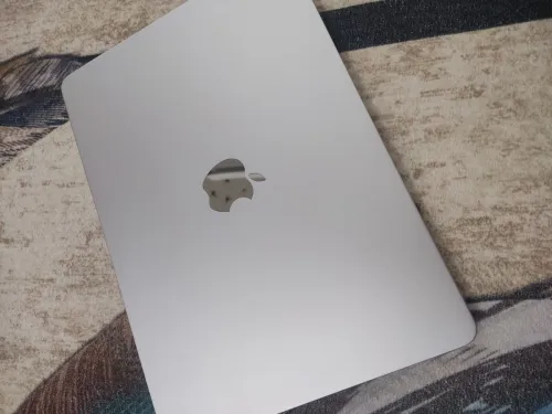 MacBook Air M2 