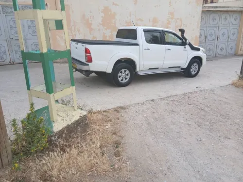 Toyota Hilux 2015 LEGEND DC 4x4 Pack Luxe