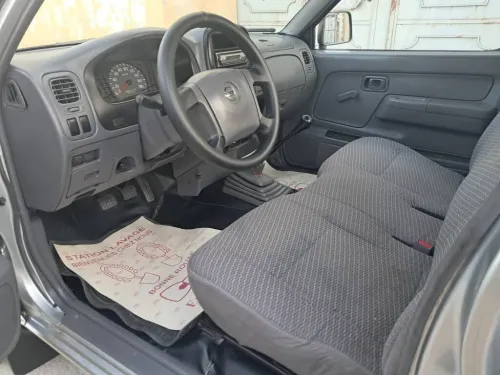 Nissan Pickup 2012 Nissan