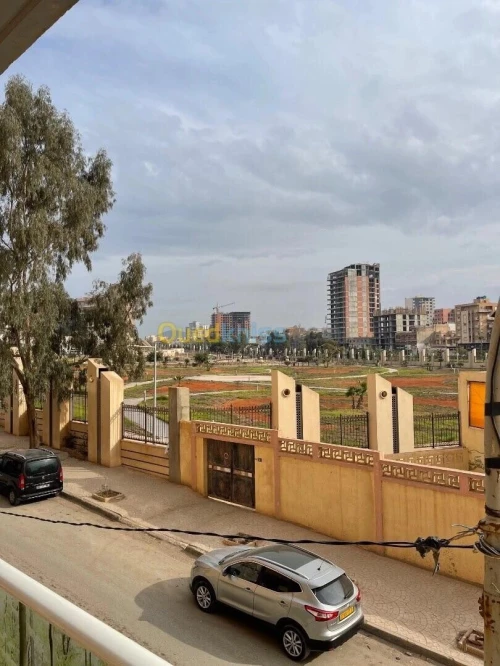 Location Appartement F4 Oran Bir el djir