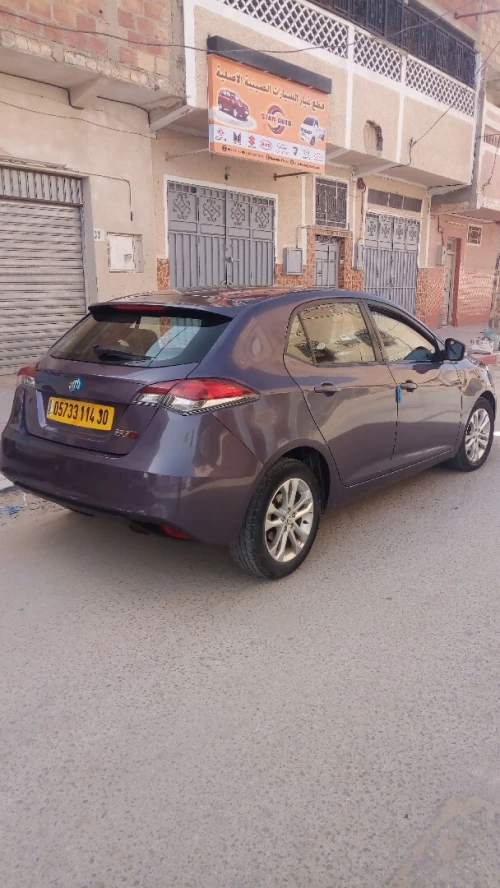 MG mg-5 2014 Confort +