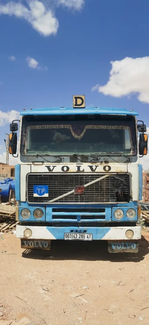Volvo F10+ 1986