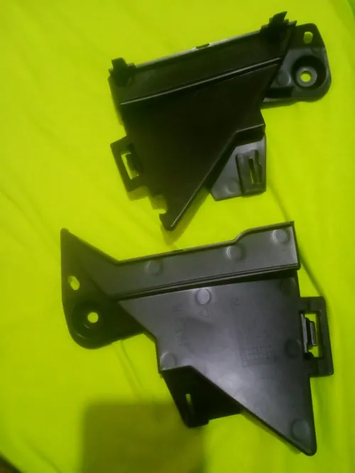 Support pare choc avant Renault Clio 5
