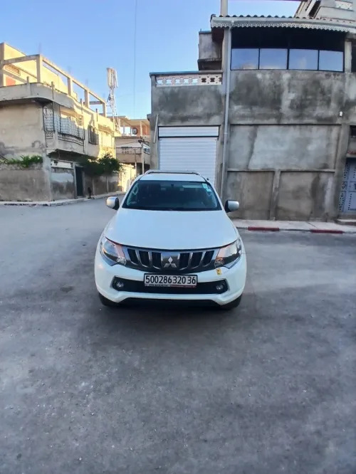 Mitsubishi L200 2020 Doube cabine Evolution
